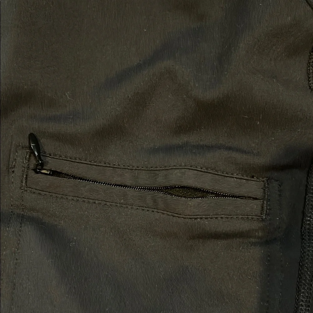 Duluth Trading Co Black Leggings Smooth Fabric - Picture 5 of 5